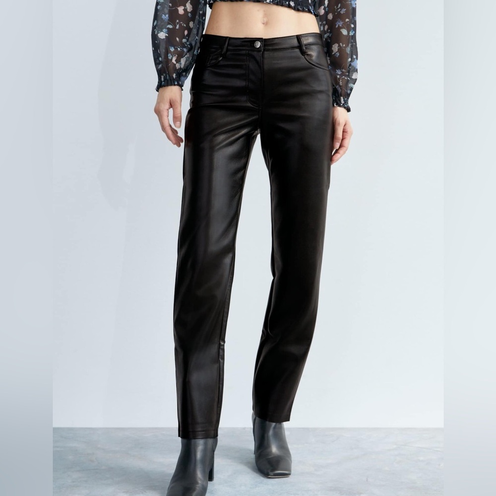 Aritzia Wilfred Black Melina Vegan Leather Pants Size 14 - Picture 1 of 9